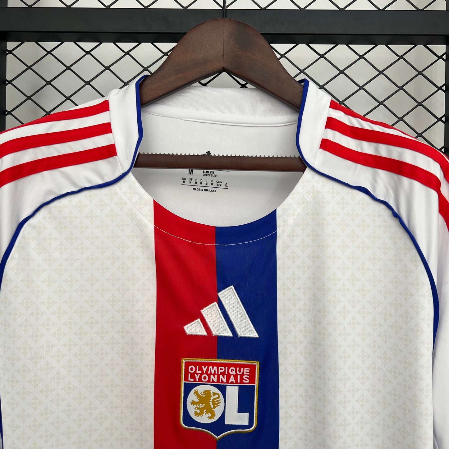 25/26 Lyon Home
