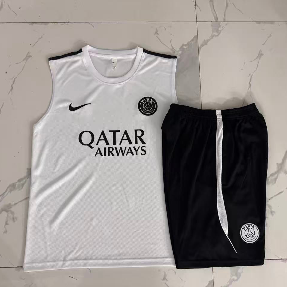 PSG 26/27 Mouwloos Set