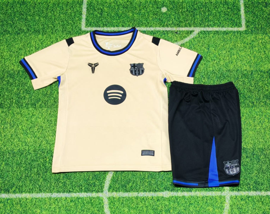 Barcelona Kids Uitsetje 25/26