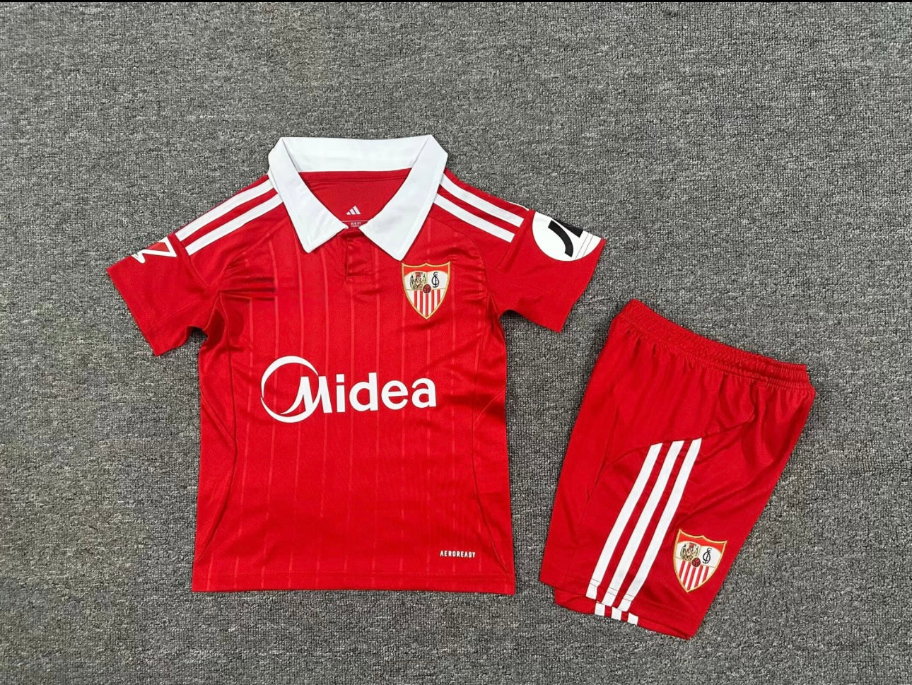 Sevilla Kids Uitsetje 25/26