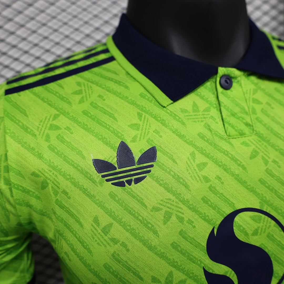 24/25 Manchester United Limited Jersey