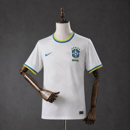 Brazil 26/27 White Palm
