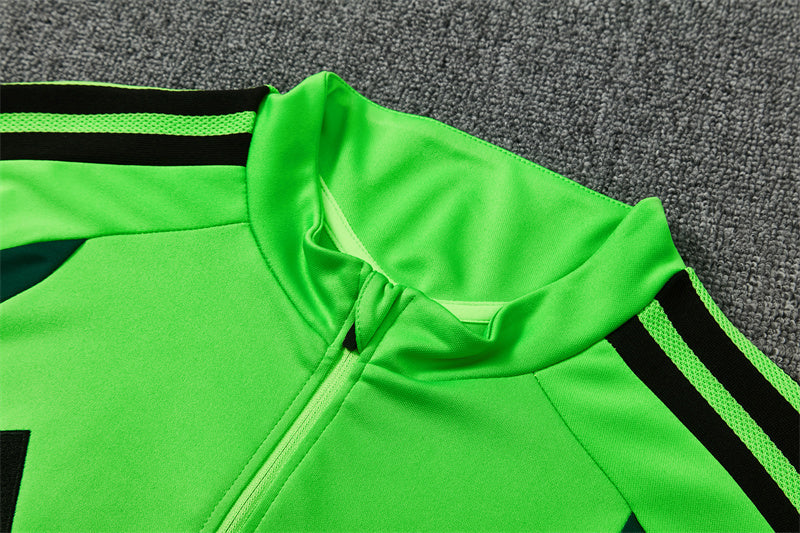 25/26 Mexico Lichtgroen Zwart Trainingspak