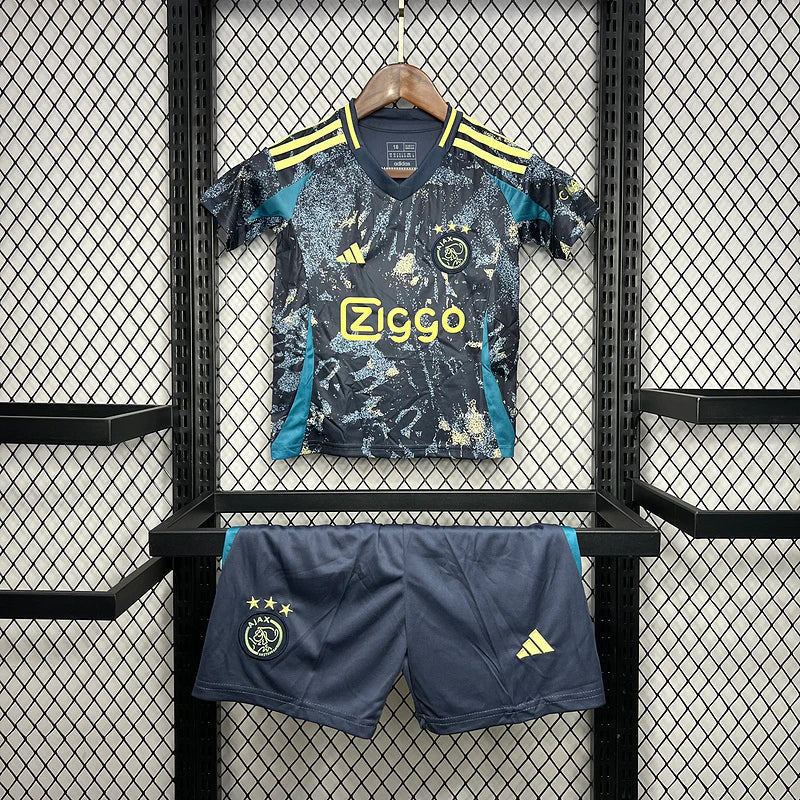 Ajax Away 24/25 Tenue