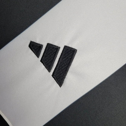 24/25 Newcastle United Home Tenue