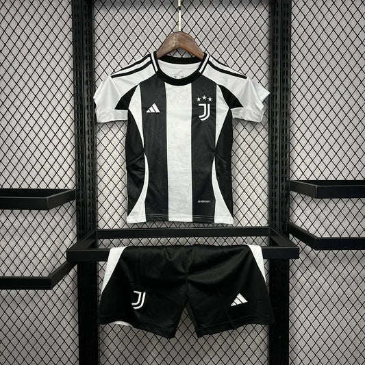 24/25 Juventus Home Kit Kids Size
