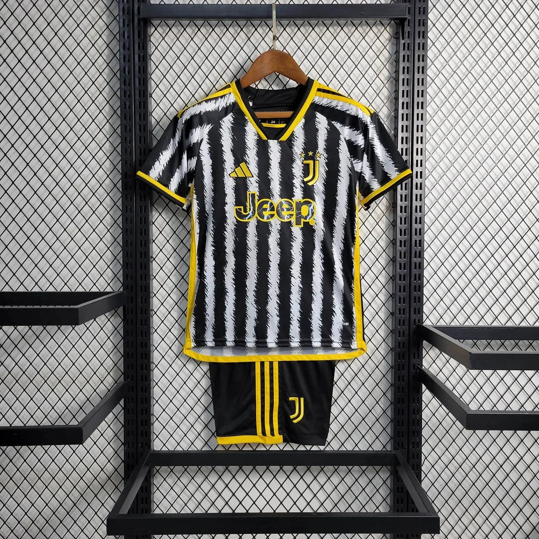 23/24 Juventus Home Kids Size