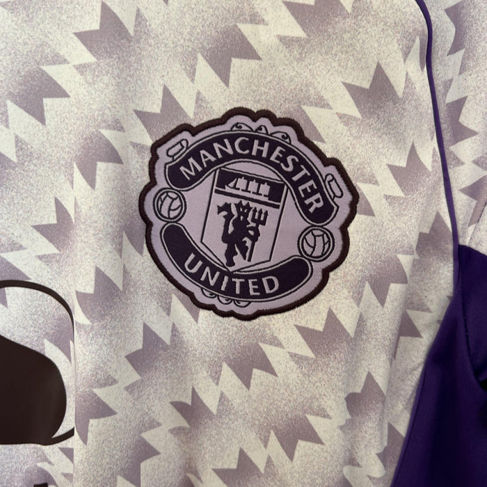 Manchester United "Purple Thunder" Limited Jersey