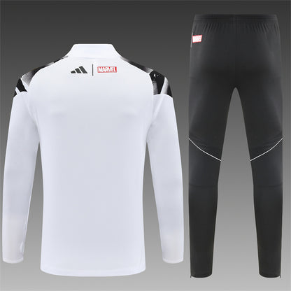 25/26 Real Madrid Wit Zwart Trainingspak