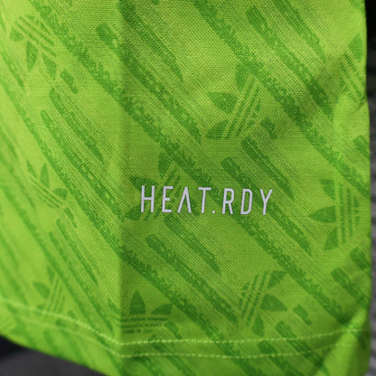 24/25 Manchester United Limited Jersey