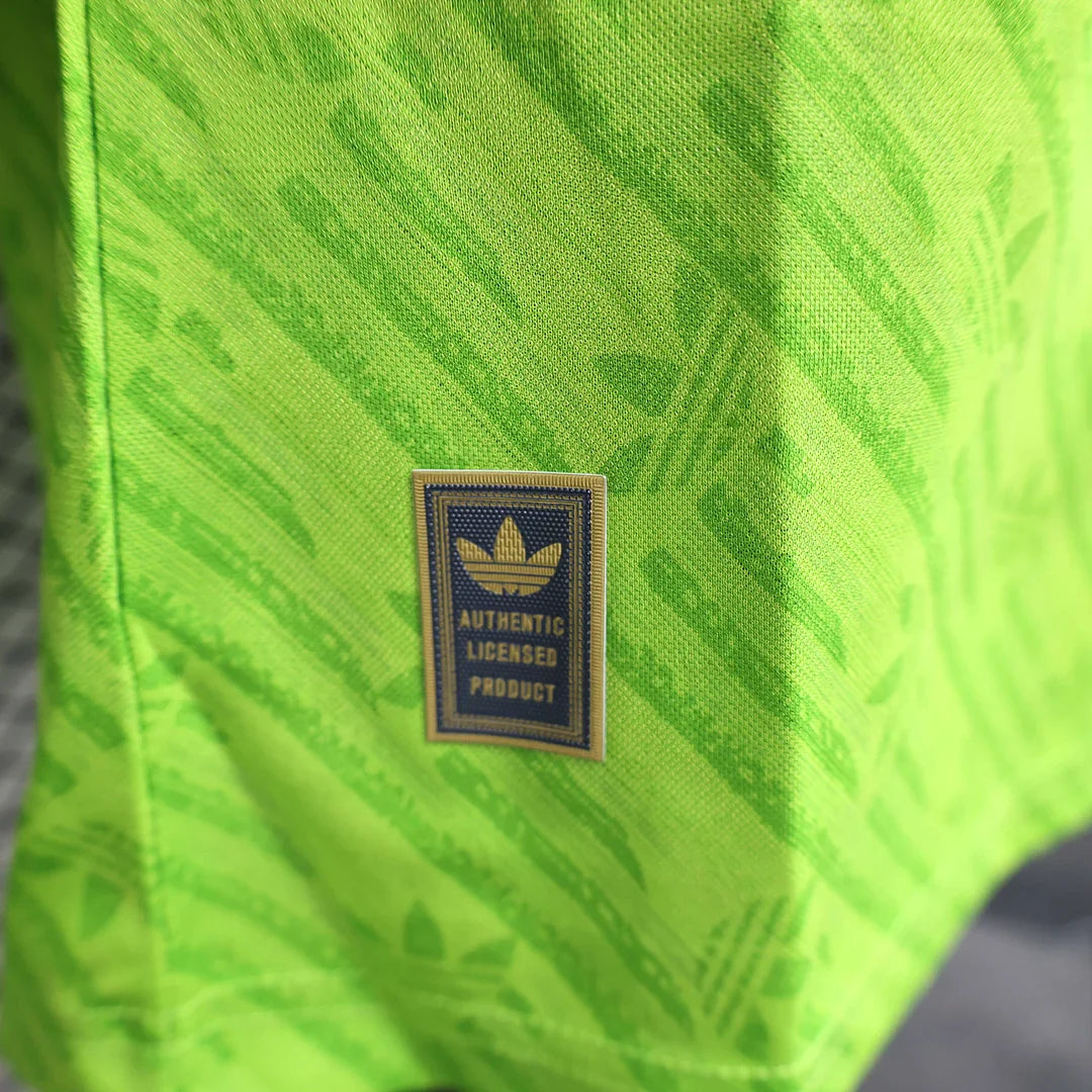 24/25 Manchester United Limited Jersey