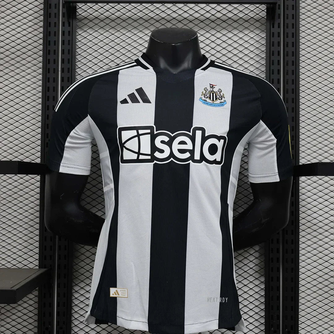 24/25 Newcastle United Home Kit