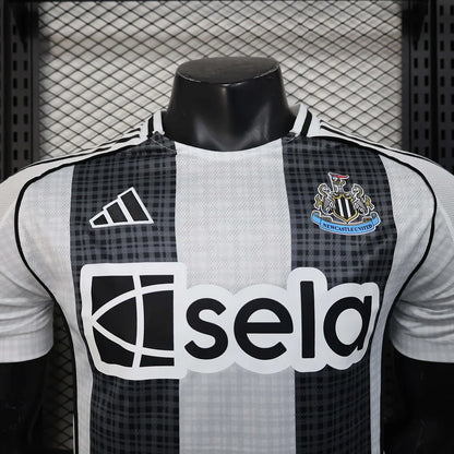 25/26 Newcastle United Home Kit