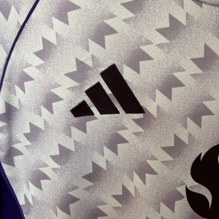 Manchester United "Purple Thunder" Limited Jersey