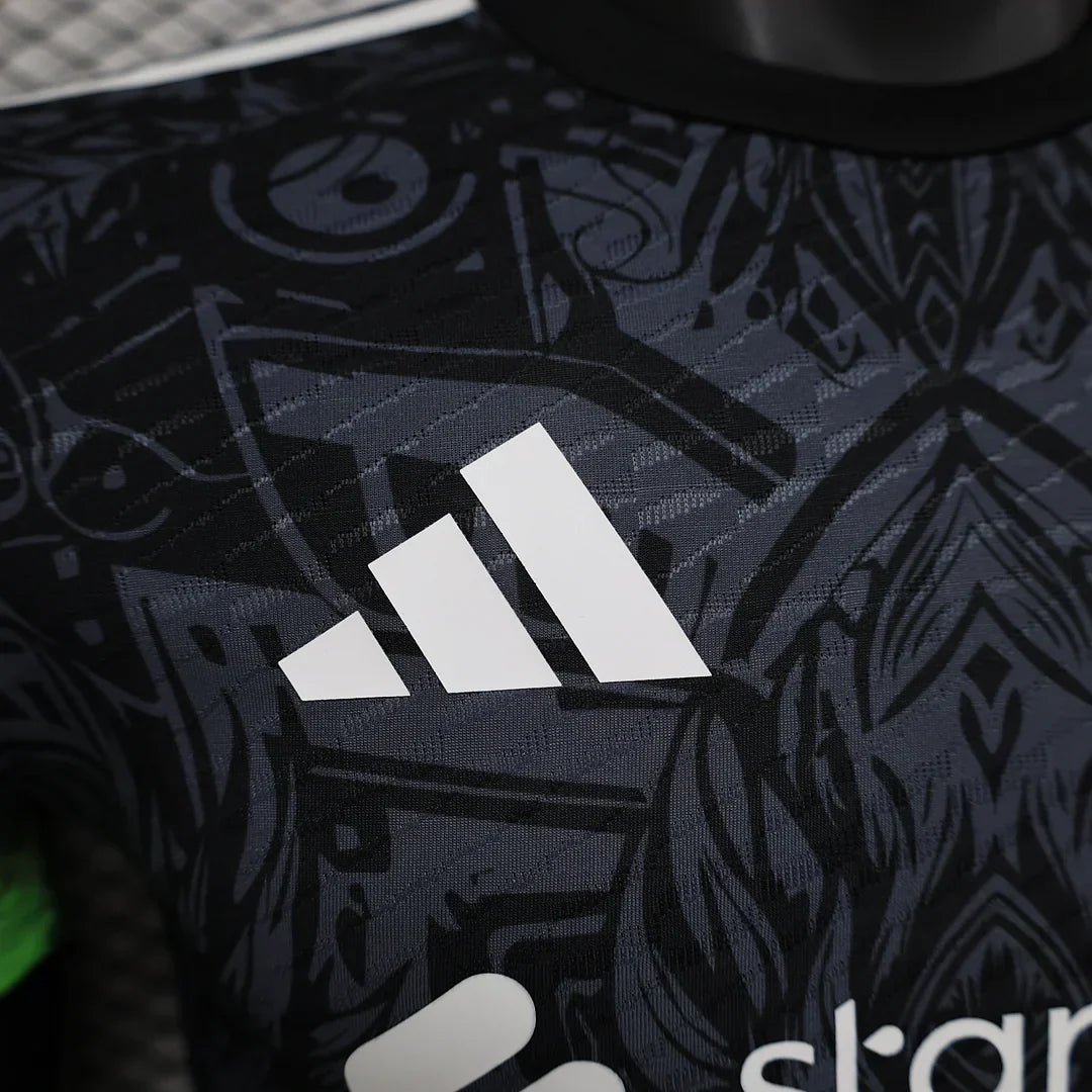 Liverpool "Venom Eclipse" Limited Jersey