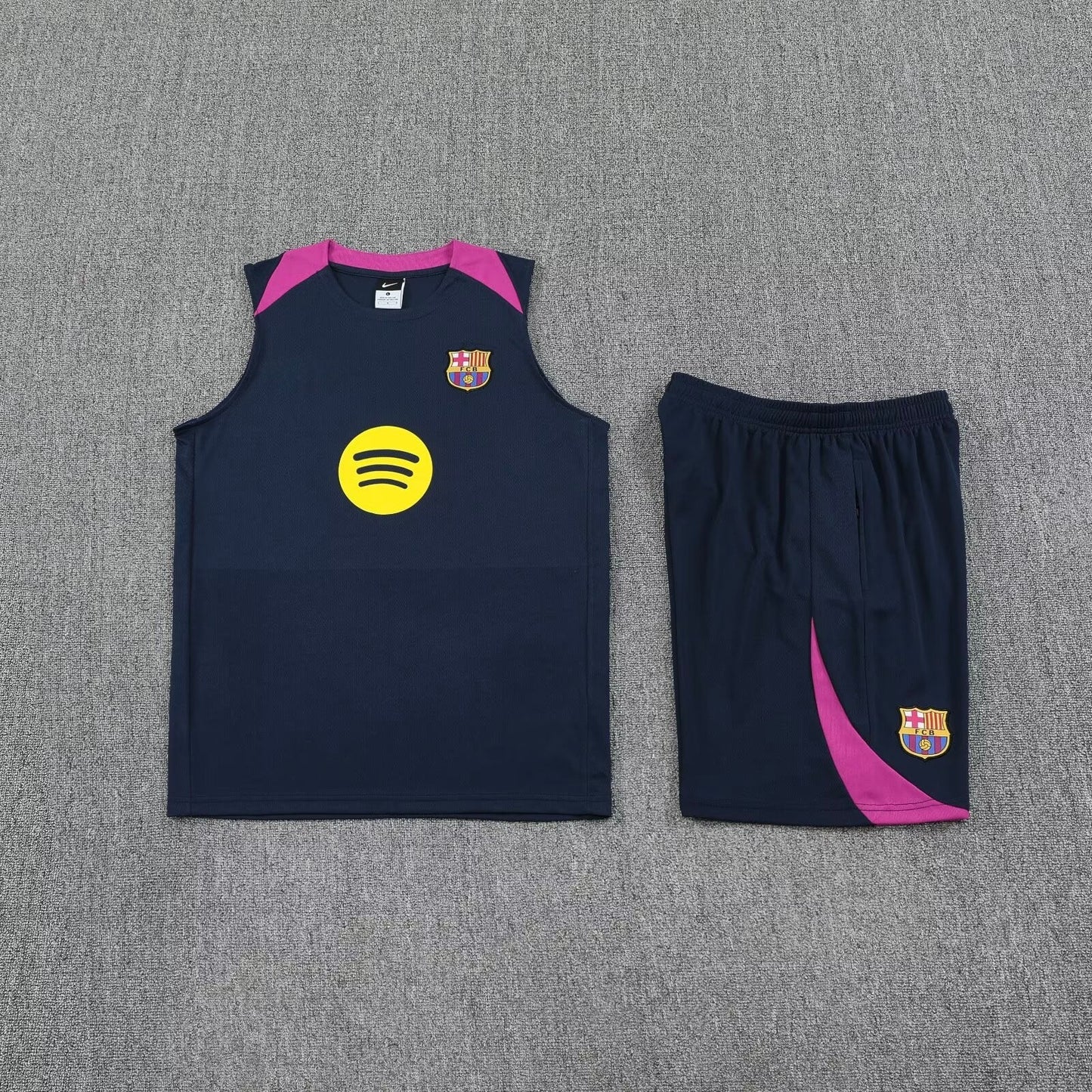 Barcelona Mouwloos Trainingssetje 25/26