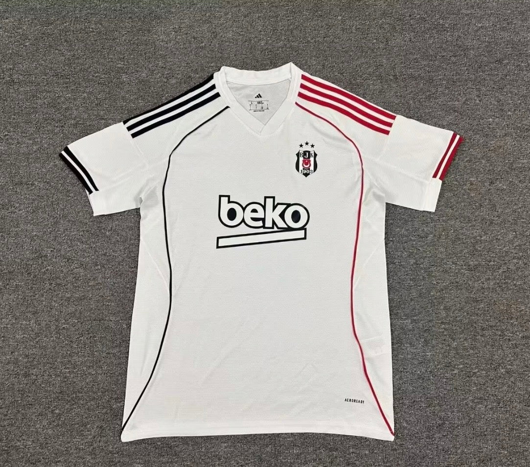 Besiktas Thuisshirt 25/26