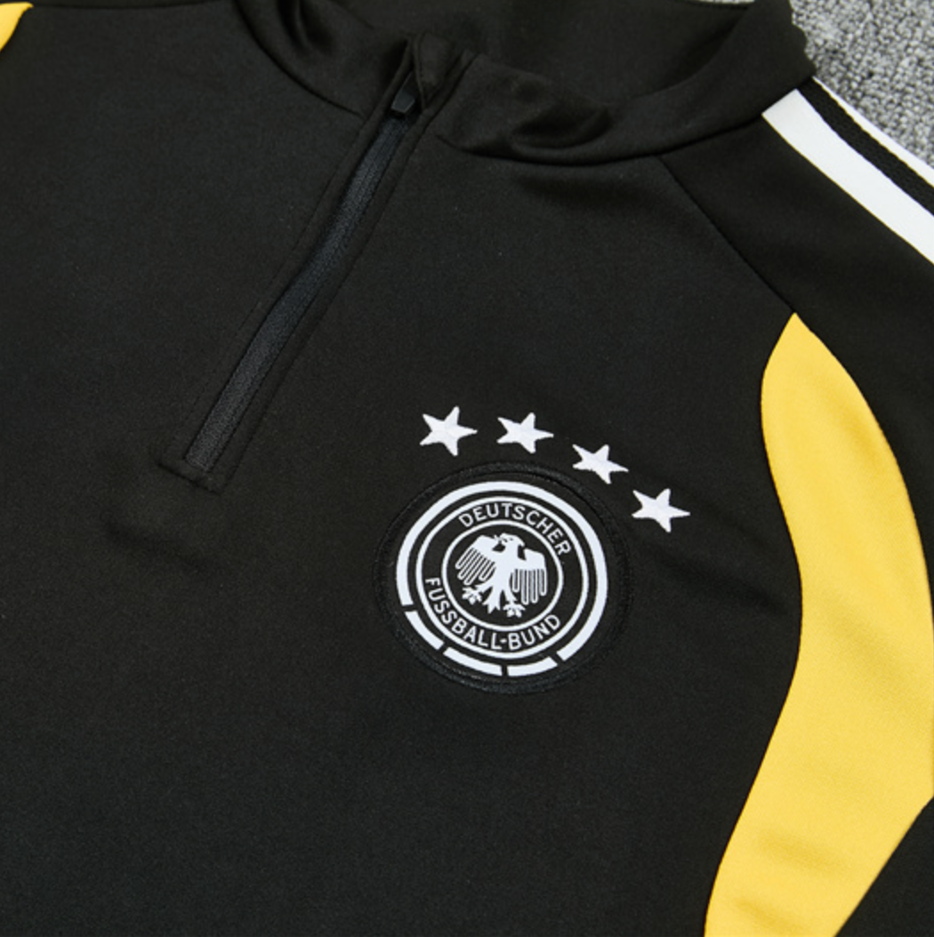 25/26 Duitsland Zwart Rood Trainingspak