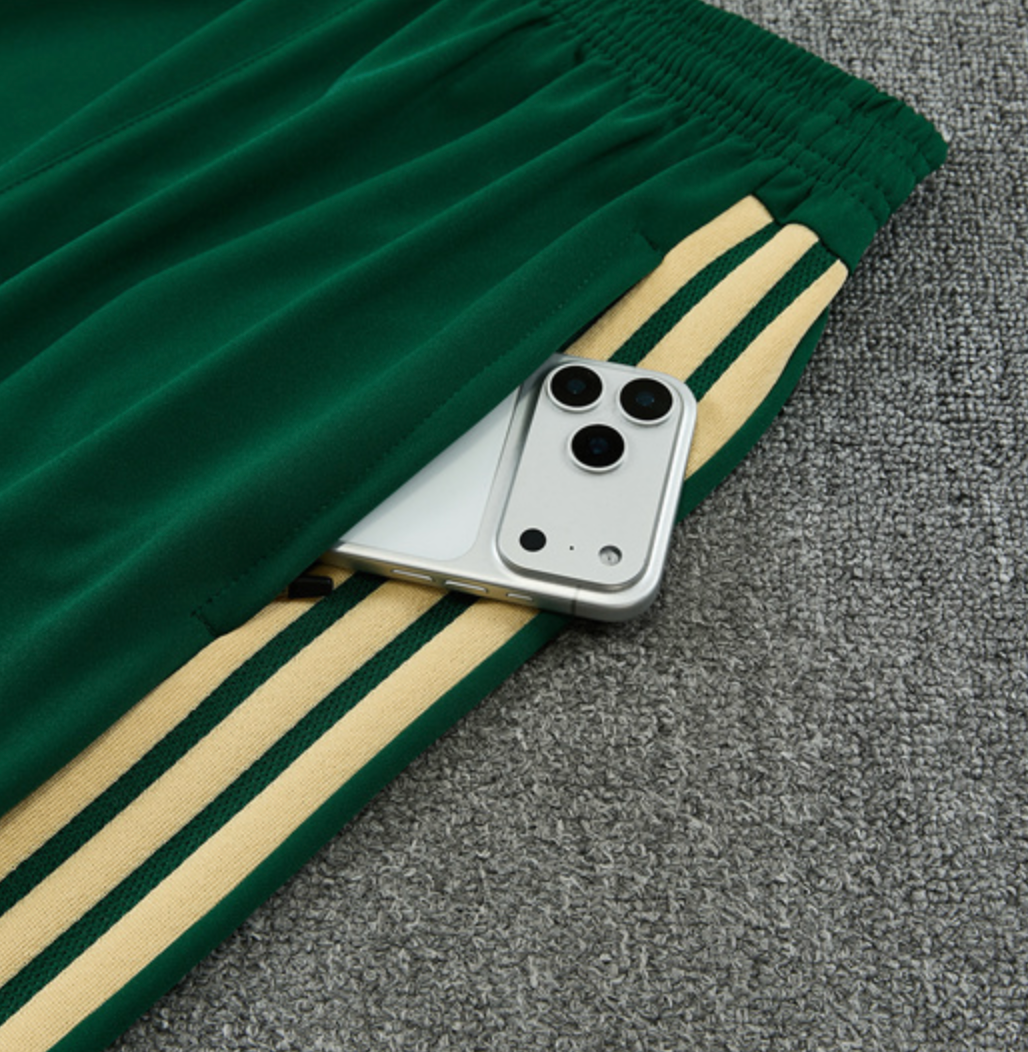 25/26 Italië Groen Wit Trainingspak