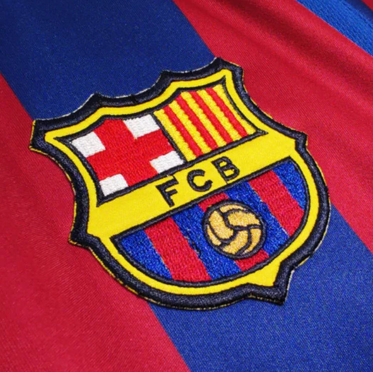 FC Barcelona 2005-2006 Retro Home Kit