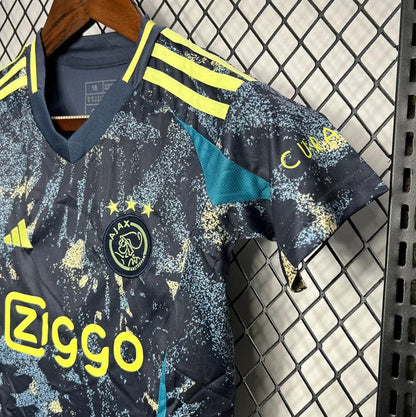 Ajax Away 24/25 Tenue