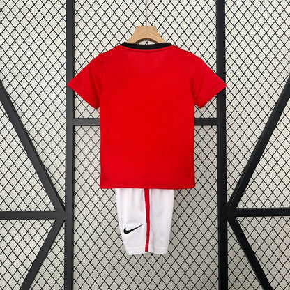Manchester United Retro 09/10 Home Jersey Kids Size