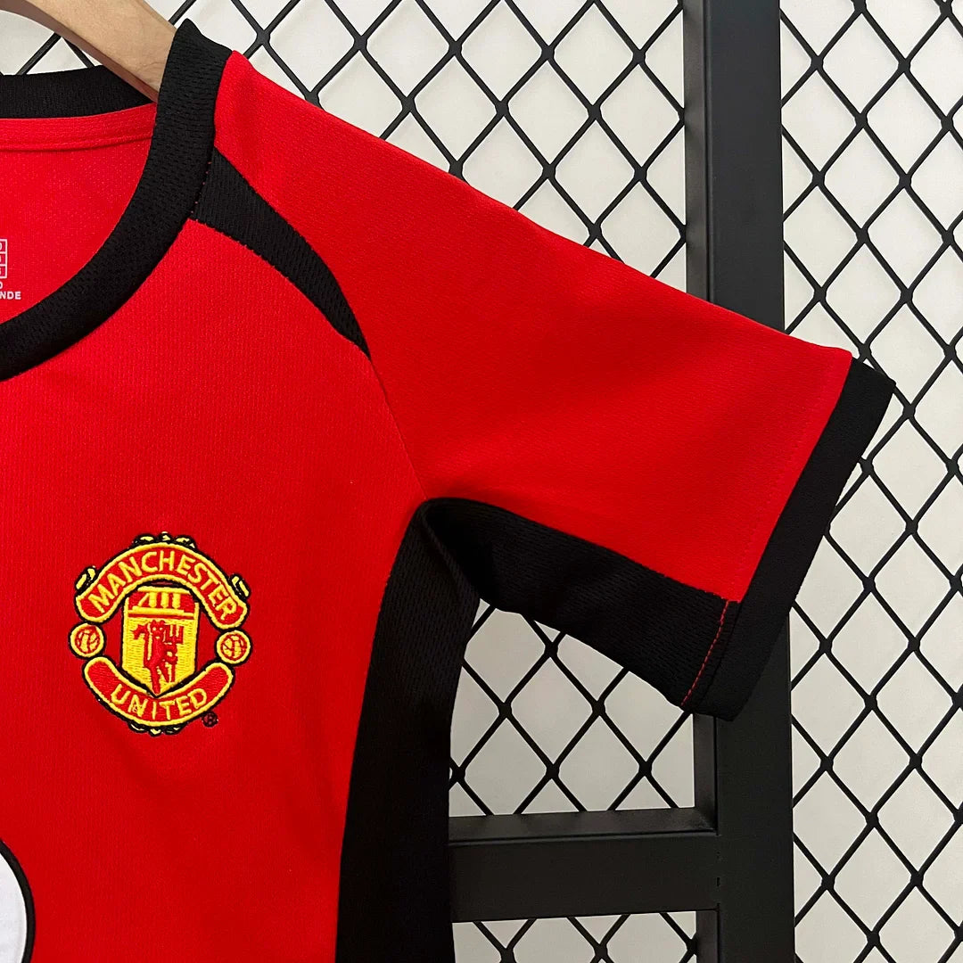 2002/2004 Retro Manchester United Home Kids Size