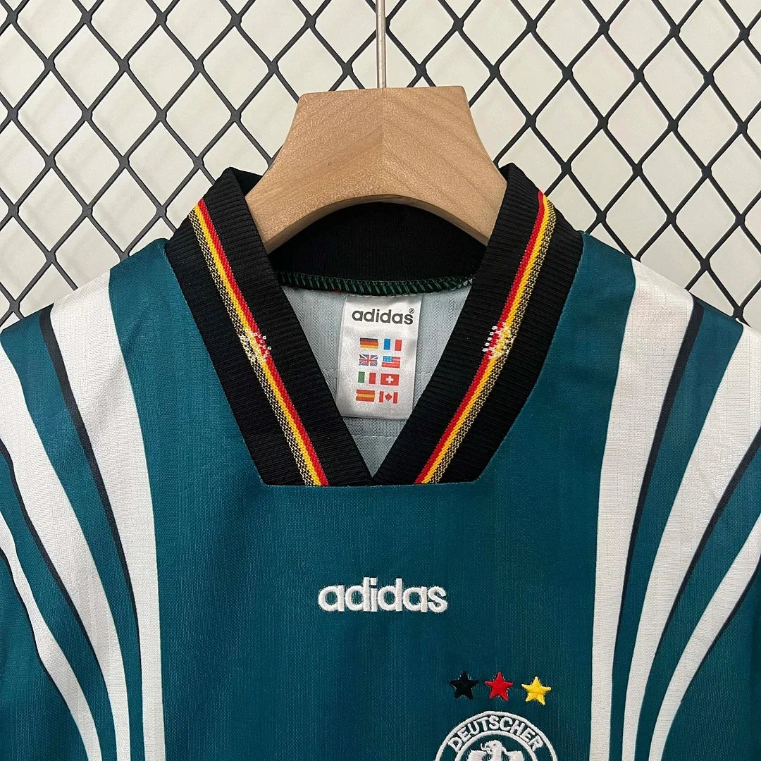 1996 Retro Germany Away Tenue