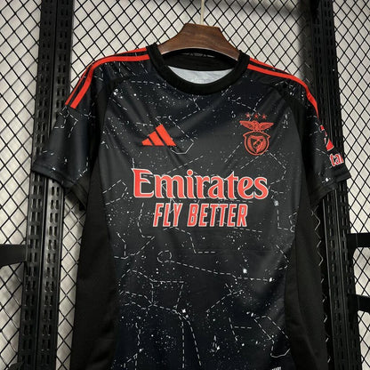 24/25 Benfica Away