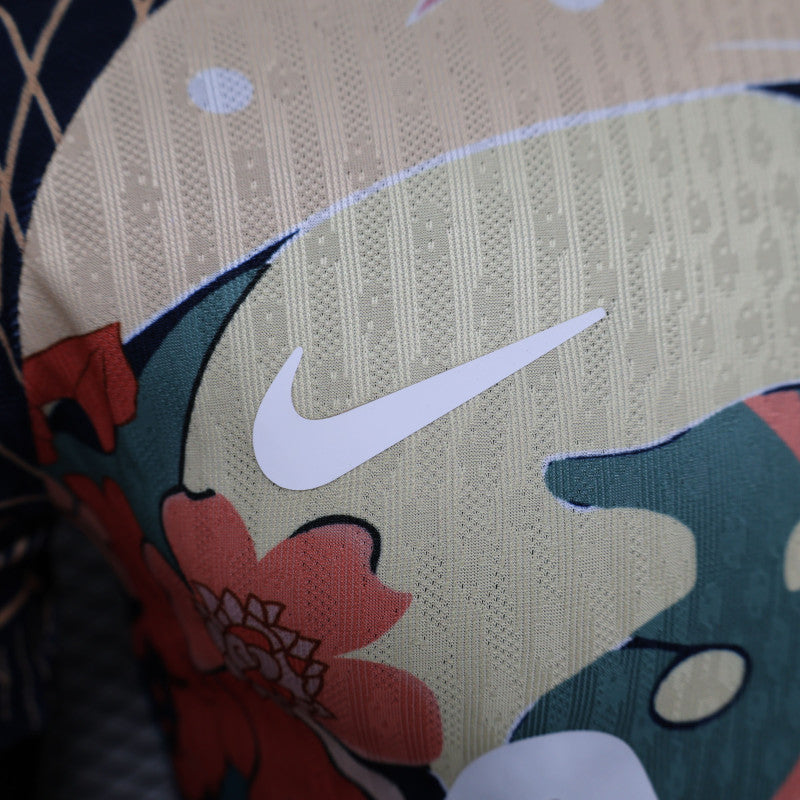 Tottenham "Spurs Hokusai" Limited Jersey