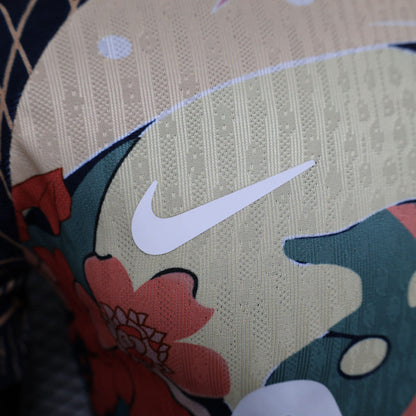 Tottenham "Spurs Hokusai" Limited Jersey