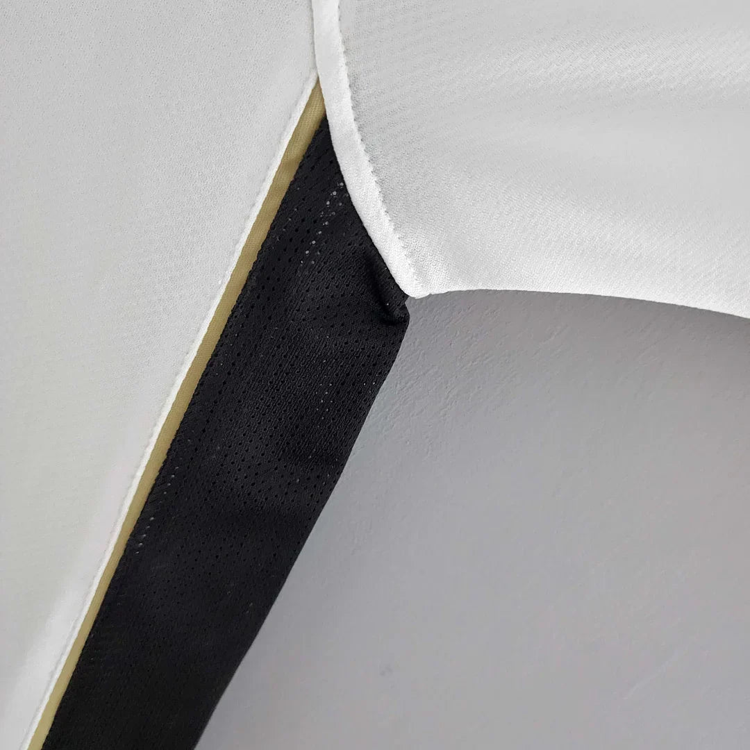 2006/2007 Retro Manchester United Away