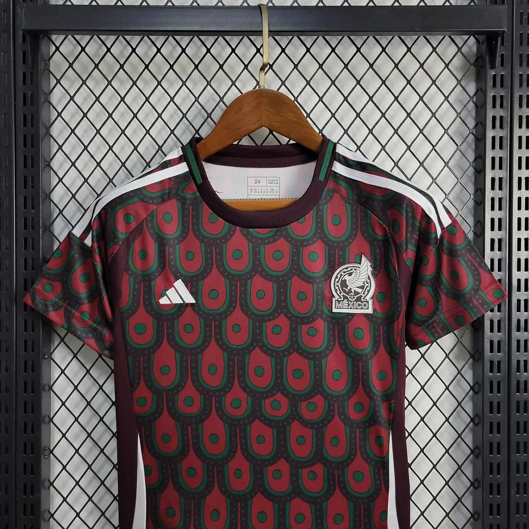 2024 Mexico Home Tenue