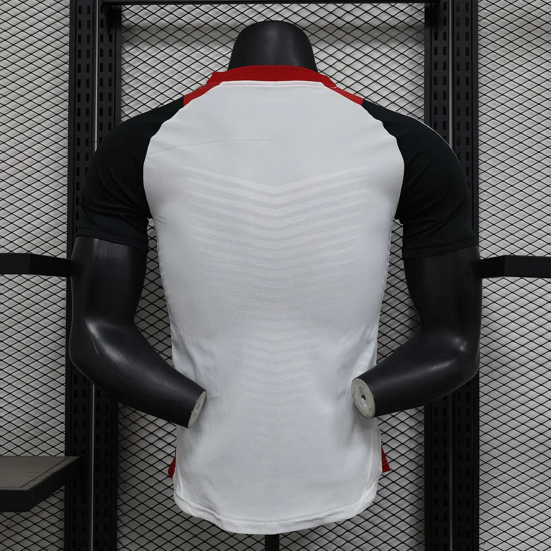 24/25 Manchester United Pre-match kit