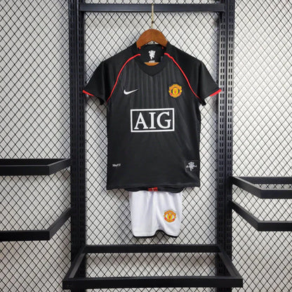 Manchester United 07/08 Black Jersey Kids Size